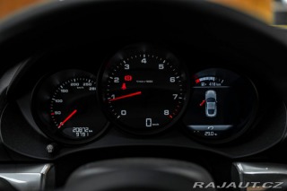 Porsche Cayman 2022
