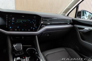Volkswagen Touareg 3.0 TDI 210kW EXCLUSIVE*Č 2024