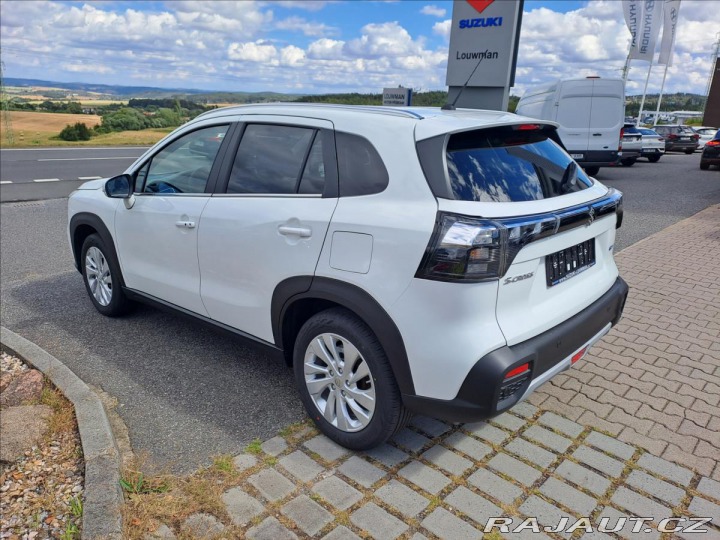 Suzuki S-Cross 1,4 Premium AllGrip MY25 2026