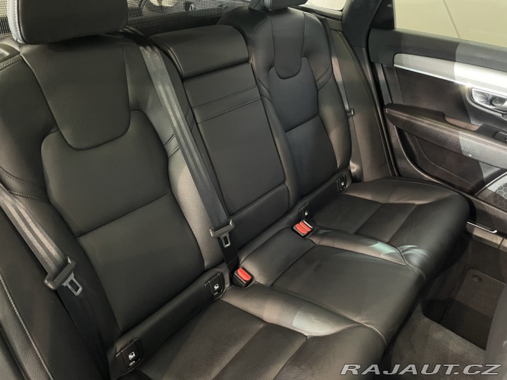 Volvo V90 D5 Cross Country  173 kW 2019