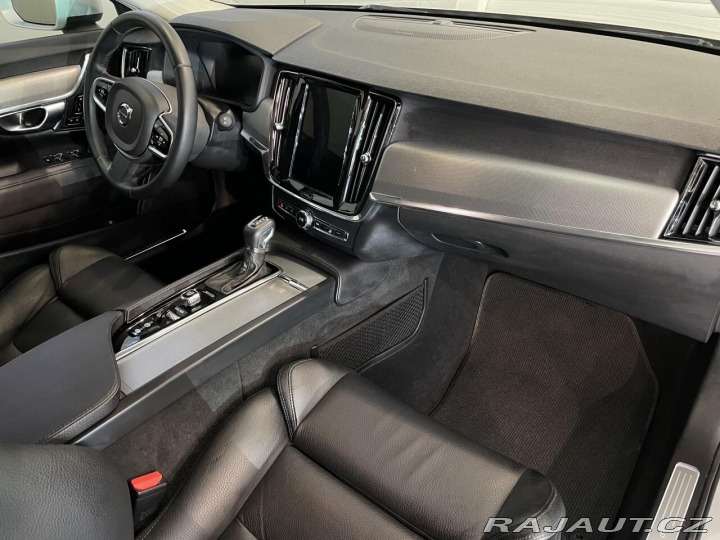 Volvo V90 D5 Cross Country  173 kW 2019