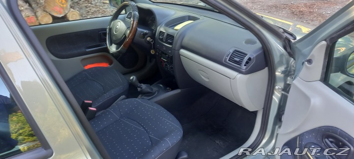 Renault Clio  2001