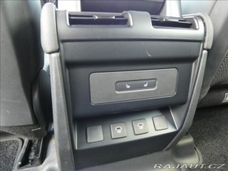 Land Rover Defender 3,0 110 D200 X-Dynamic SE 2024