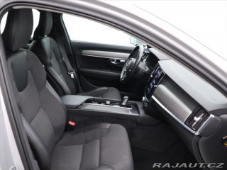 Volvo V90 2,0 D 145 kW Momentum Aut 2021