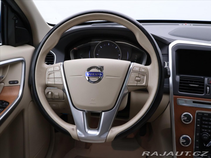 Volvo XC60 2,4 D5 169kW CZ Inscripti 2016