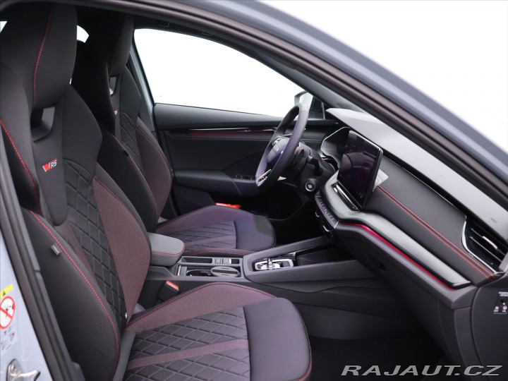 Škoda Octavia 2,0 TSI 195kW DSG RS DPH 2025