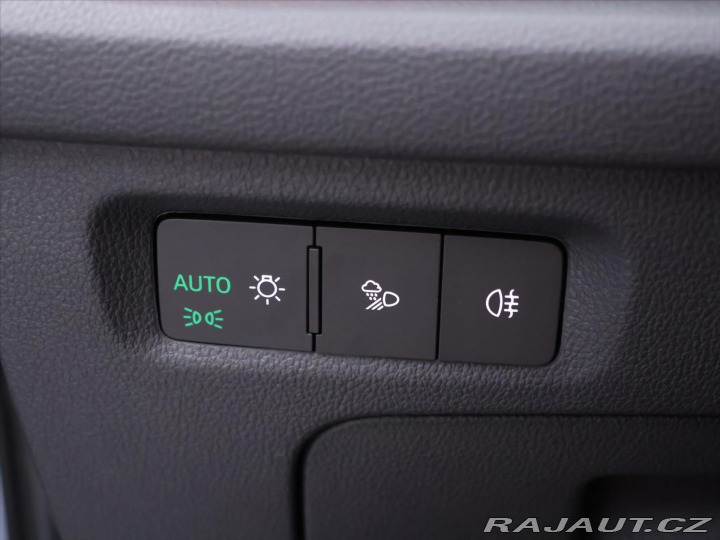 Škoda Octavia 2,0 TSI 195kW DSG RS DPH 2025