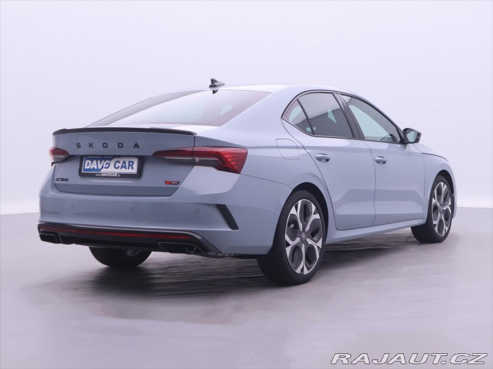Škoda Octavia 2,0 TSI 195kW DSG RS DPH 2025
