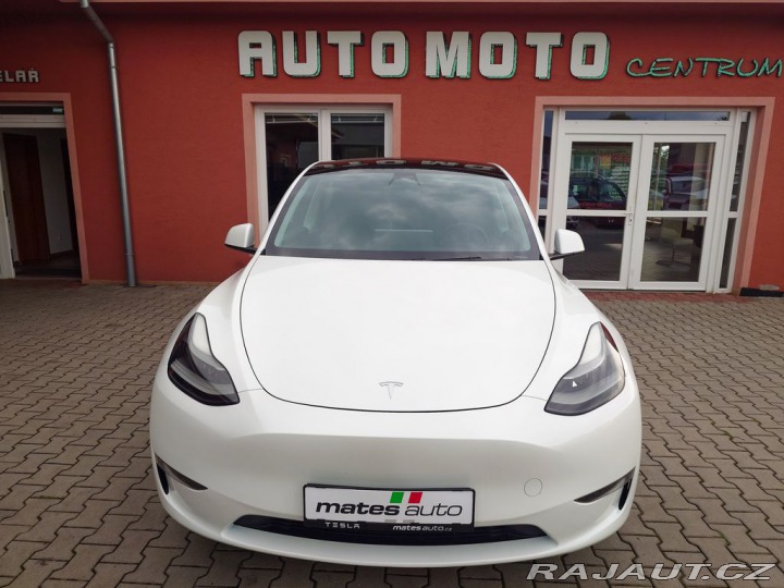 Tesla Model Y Long Range Dual Motor 378 2023