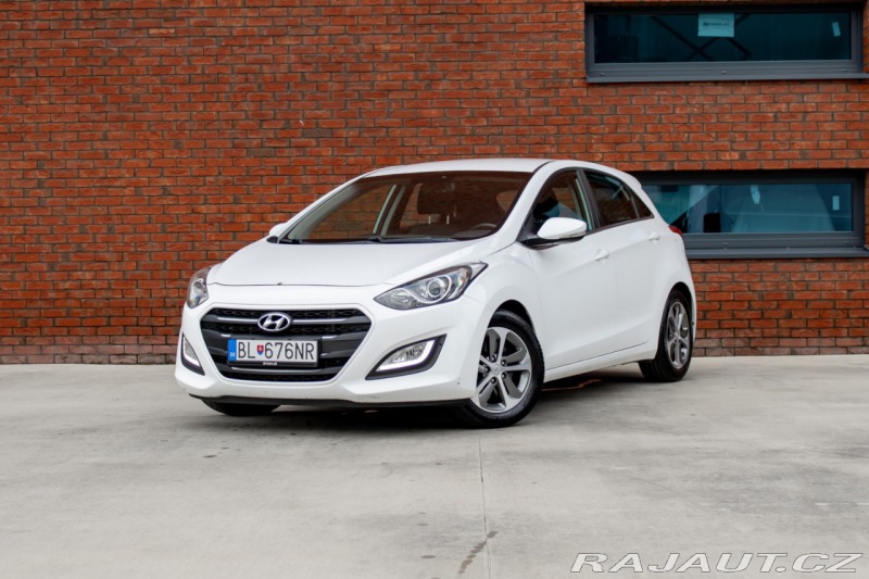 Hyundai i30 1.6 CRDi I Vyhrievané se
