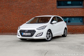 Hyundai i30 1.6 CRDi I Vyhrievané se