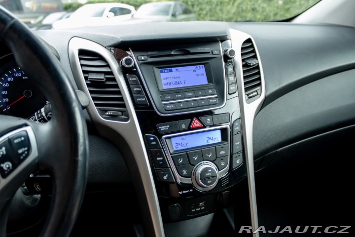Hyundai i30 1.6 CRDi I Vyhrievané se 2016