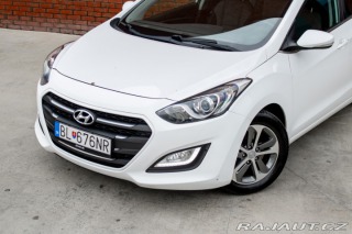 Hyundai i30 1.6 CRDi I Vyhrievané se 2016