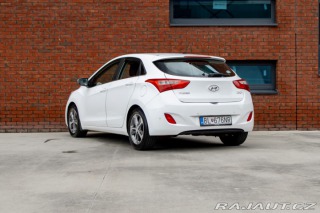 Hyundai i30 1.6 CRDi I Vyhrievané se 2016