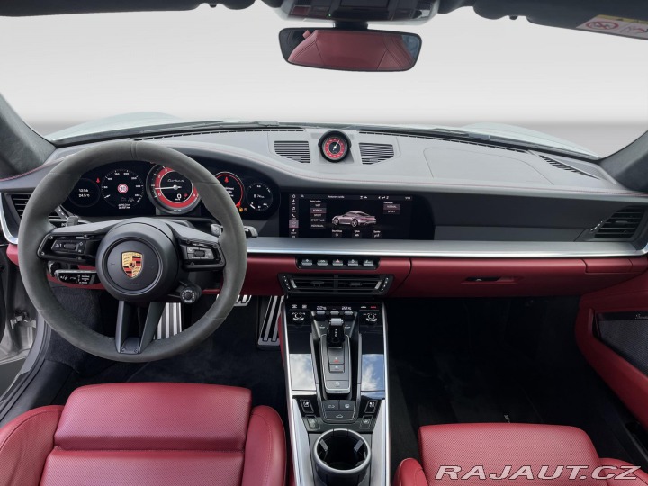 Porsche 911 Turbo S 2021
