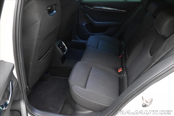 Škoda Octavia 2,0 TDI 110 kW DSG SportL 2023