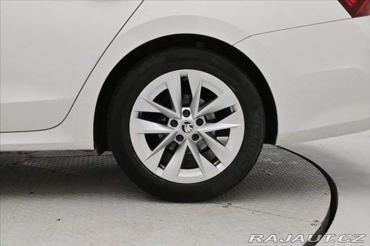 Škoda Octavia 2,0 TDI 110 kW DSG SportL 2023