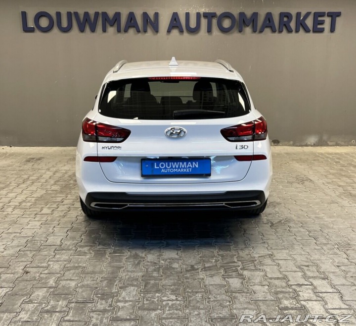 Hyundai i30 FAMILY COMFORT 2022