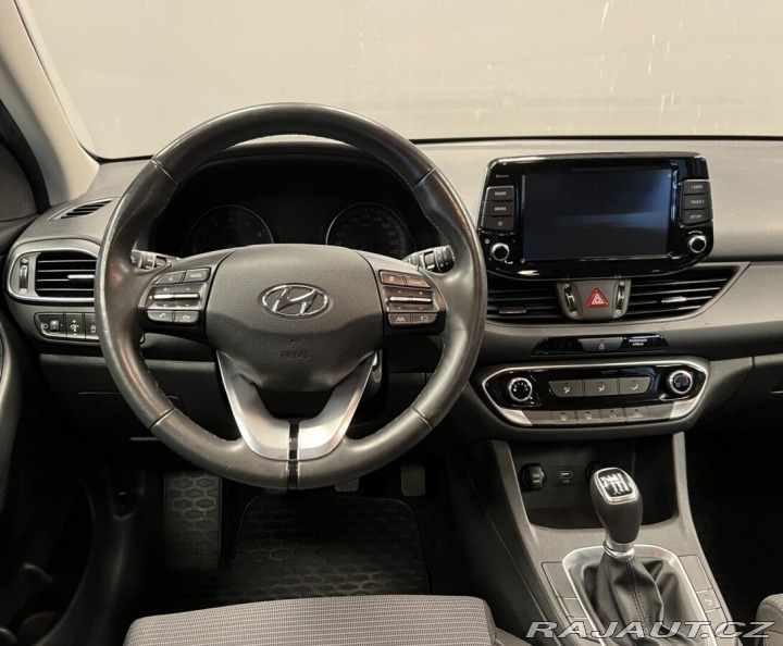 Hyundai i30 FAMILY COMFORT 2022