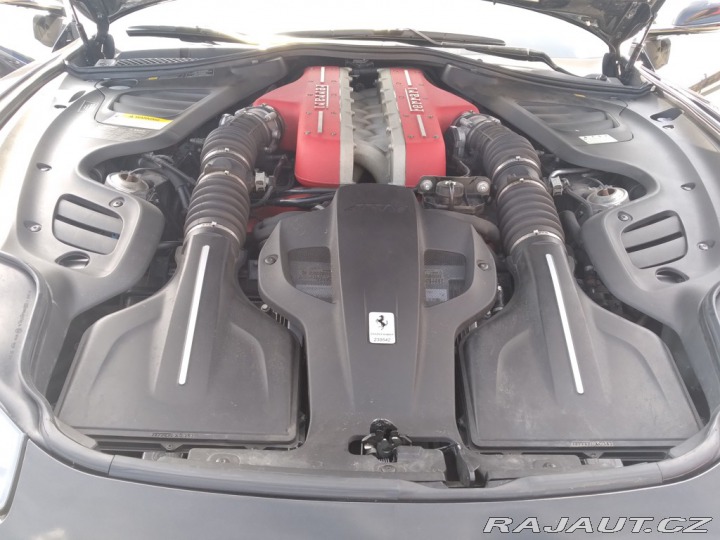 Ferrari GTC4Lusso V12 2018