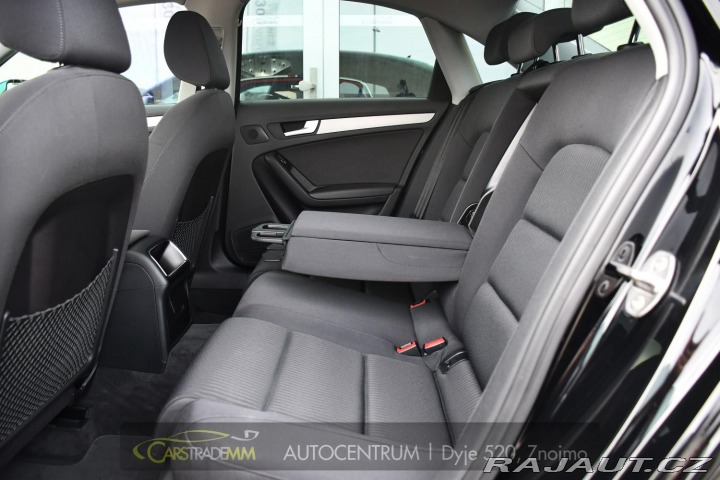 Audi A4 2.0TDi ČR PDC VÝHŘEV 2012
