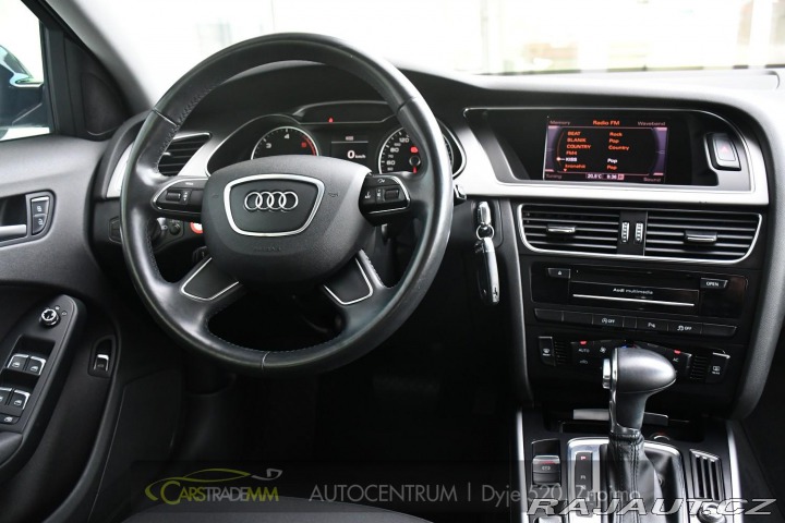Audi A4 2.0TDi ČR PDC VÝHŘEV 2012