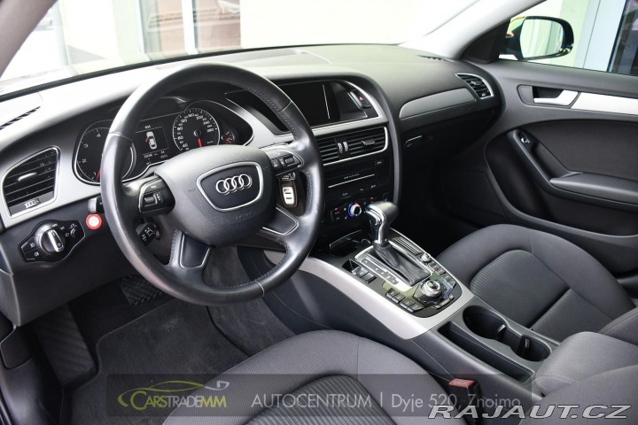 Audi A4 2.0TDi ČR PDC VÝHŘEV 2012