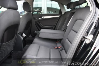 Audi A4 2.0TDi ČR PDC VÝHŘEV 2012