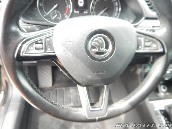 Škoda Superb 2.0 TDI, DSG, 4x4, TAŽNÉ 2016