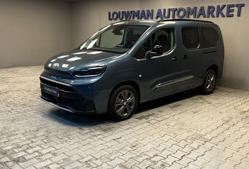 Toyota ProAce FAMILY VIP 8 AT LONG