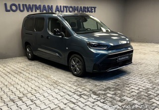 Toyota ProAce FAMILY VIP 8 AT LONG 2025