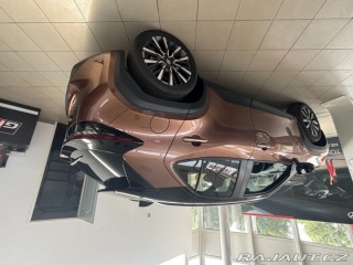 Toyota Yaris Cross Executive bitone + Tech + 1800