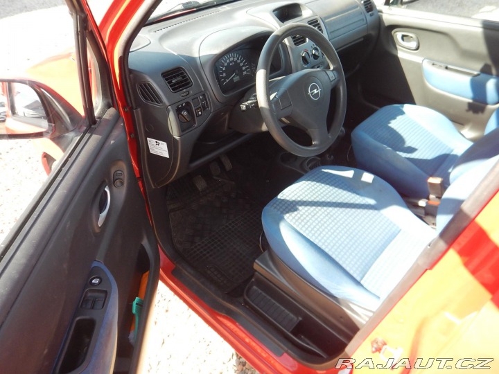 Opel Agila 1.2i 2004