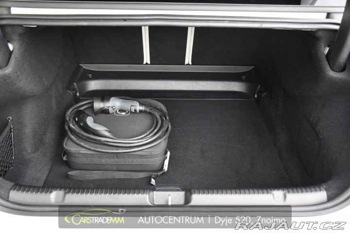 Mercedes-Benz EQE 350 4MATIC 2023