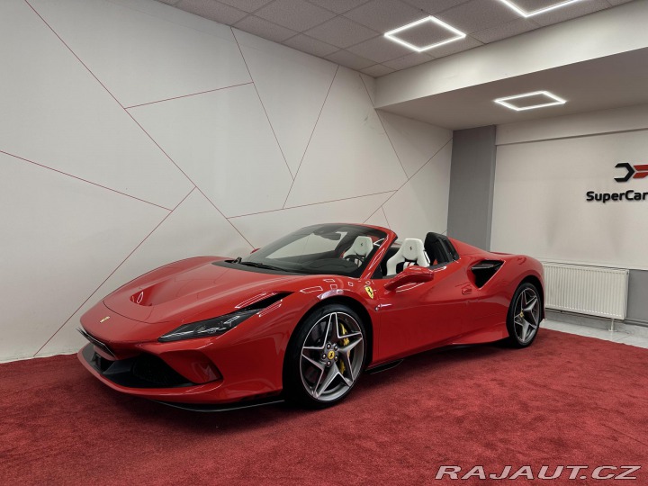 Ferrari F8 Spider*LIFT*DISPLAY*TEMPO 2022