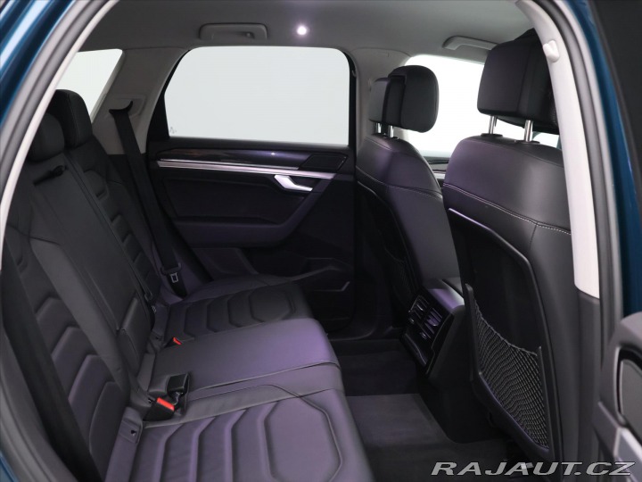 Volkswagen Touareg 3,0 TDI 210kW 4M LED DPH 2019
