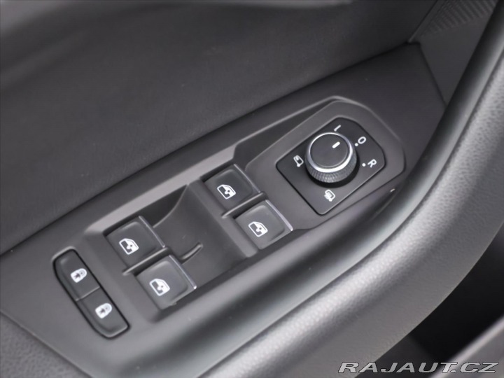 Volkswagen Touareg 3,0 TDI 210kW 4M LED DPH 2019