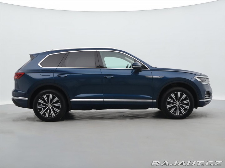 Volkswagen Touareg 3,0 TDI 210kW 4M LED DPH 2019