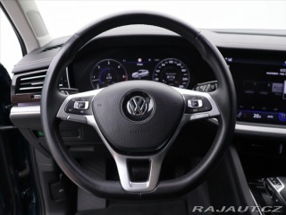 Volkswagen Touareg 3,0 TDI 210kW 4M LED DPH 2019