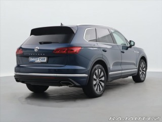 Volkswagen Touareg 3,0 TDI 210kW 4M LED DPH 2019