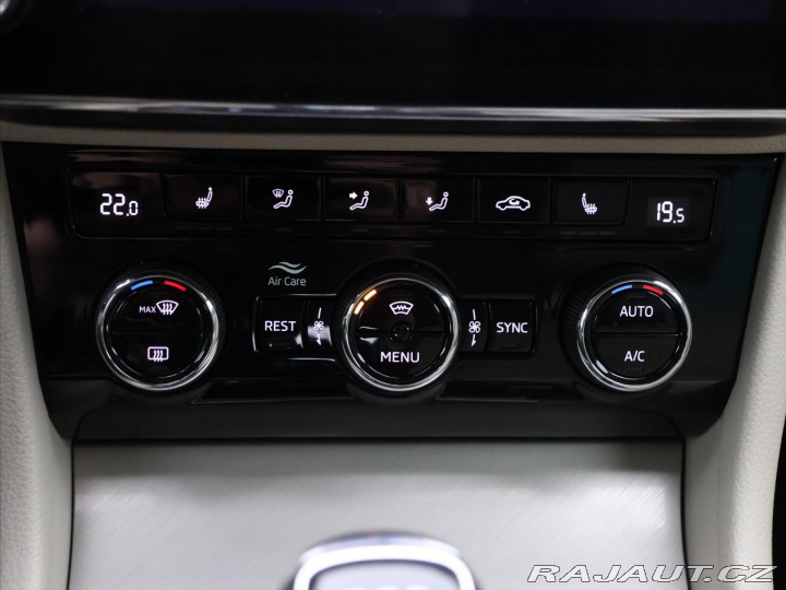 Škoda Superb 2,0 TDI 140kW DSG 4x4 Sty 2019