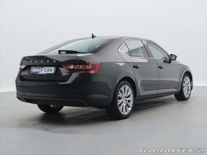 Škoda Superb 2,0 TDI 140kW DSG 4x4 Sty 2019
