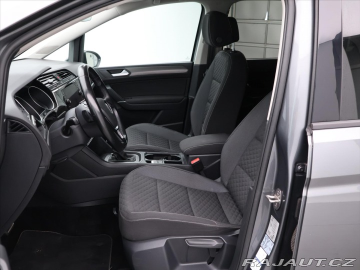 Volkswagen Touran 1,4 TSI 110kW DSG Join 7- 2018