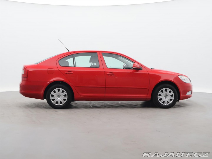 Škoda Octavia 1,6 TDI 77kW CZ Ambiente 2010