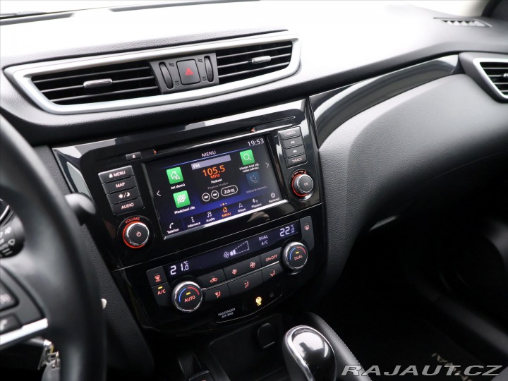 Nissan Qashqai 1,3 DIG-T 116kW DCT Shiro 2021