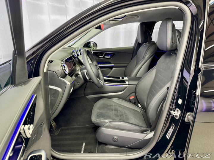 Mercedes-Benz GLC d 4MATIC AMG, DISTRONIC, 2025