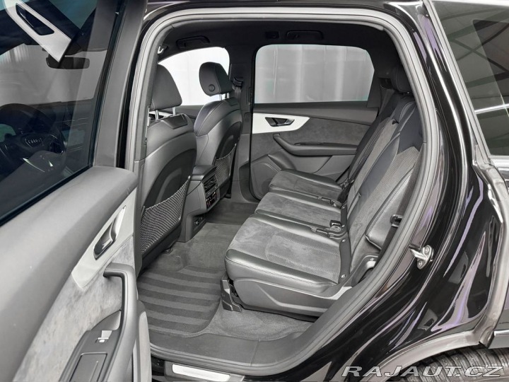 Audi Q7 50TDI QUATTRO S-LINE, VZD 2021
