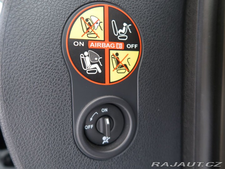 Dacia Lodgy 1.5DCI,66KW,7Míst 2012