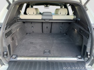 BMW X5 xDrive50e 2025
