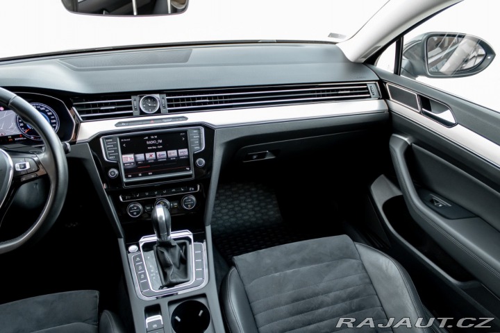 Volkswagen Passat Variant  2.0 TDI 140kw DS 2015